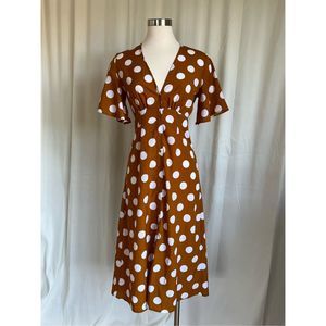 Lucy Wang Women's Plunging V-Neck Button Closure Midi Polka Dot Dress Size S